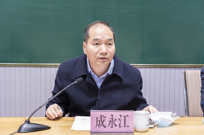 说明: http://www.dykj.edu.cn/__local/F/65/DA/2D503208C044CD375D034BFAD69_24783010_1E9D2.jpg?e=.jpg